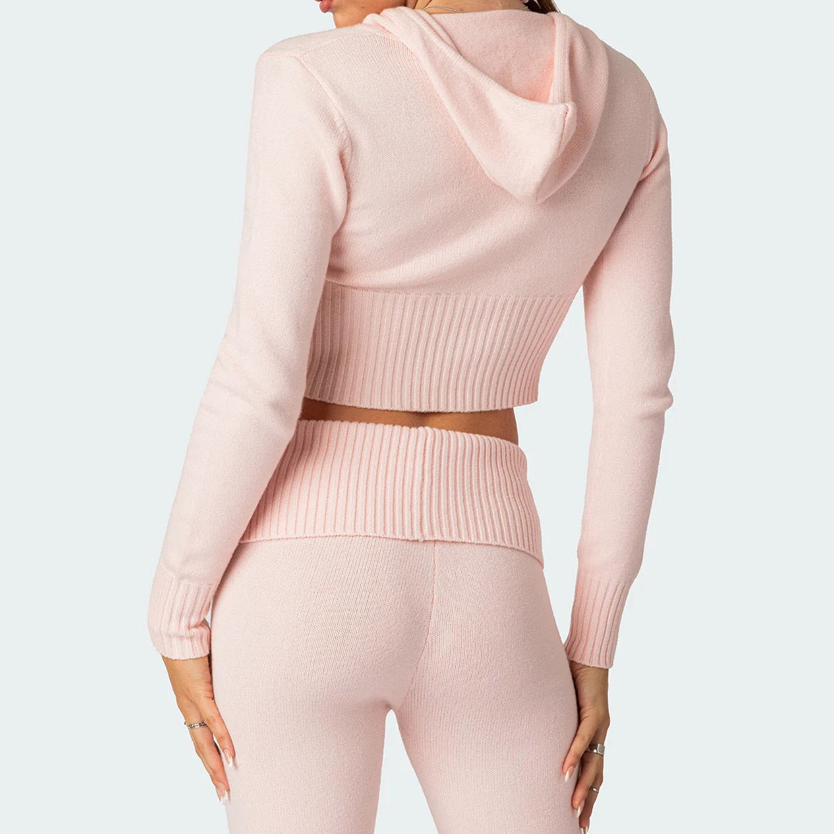 Ensemble Tricoté – Capuche Douce & Flow Urbain ️🌟