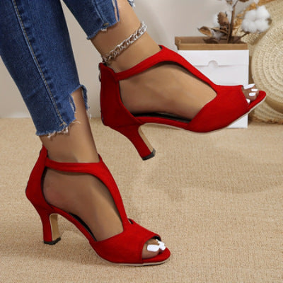 Sandales à Talons – Éclat Nocturne & Audace Féminine 👠