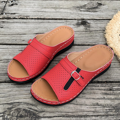 Mules Bouclées – Chic Nomade & Légèreté d’Été ️🌼