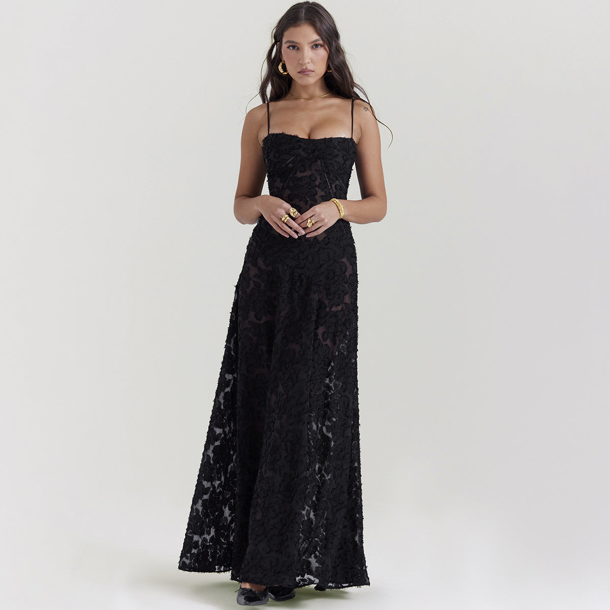 Robe Dentelle – Épure d’Été & Élégance Nocturne🖤