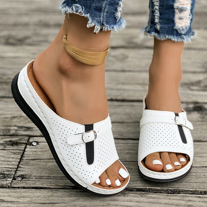 Mules Bouclées – Chic Nomade & Légèreté d’Été ️🌼