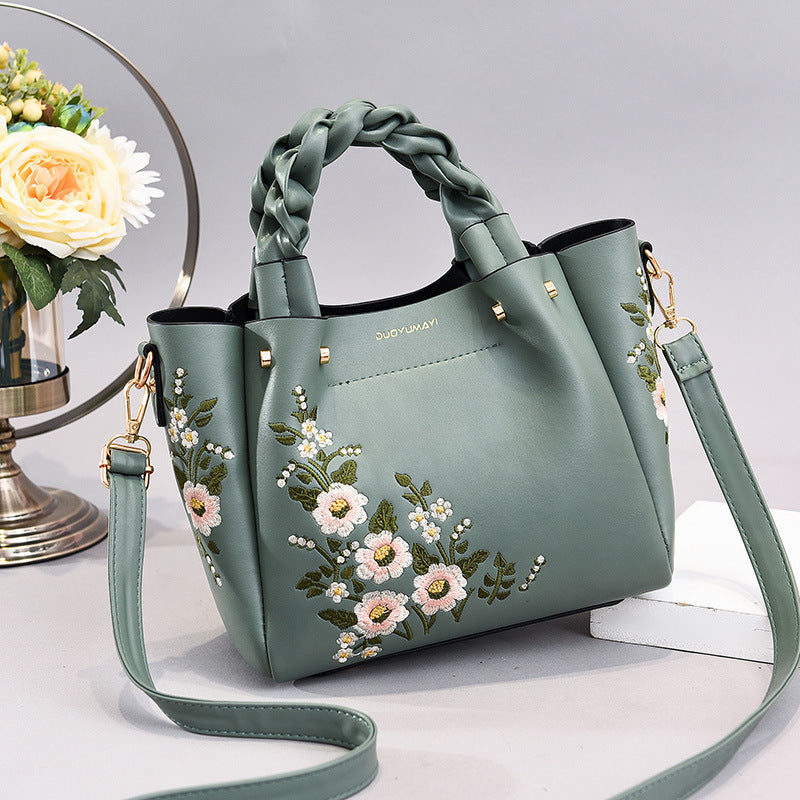 Sac Tote – Chic Urbain & Liberté au Quotidien👜