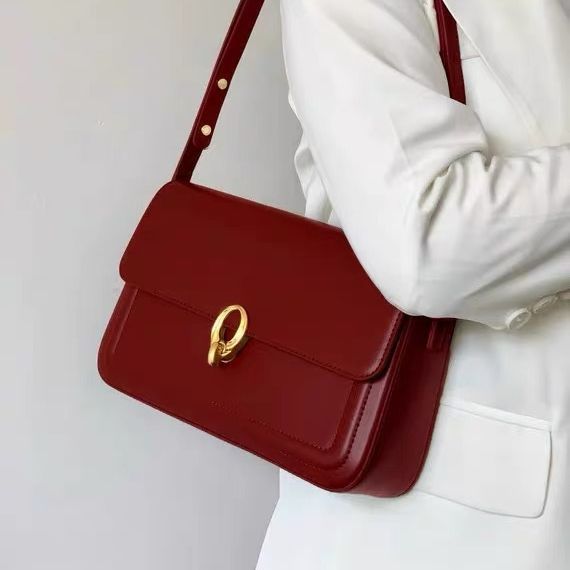 Sac Luxe Léger – Élégance Quotidienne & Charme Français ✨