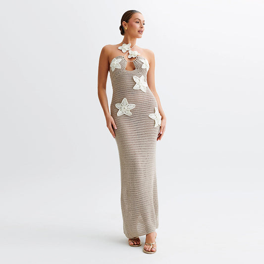 Robe Slim Étoilée – Halter & Nuit d’Été ✨