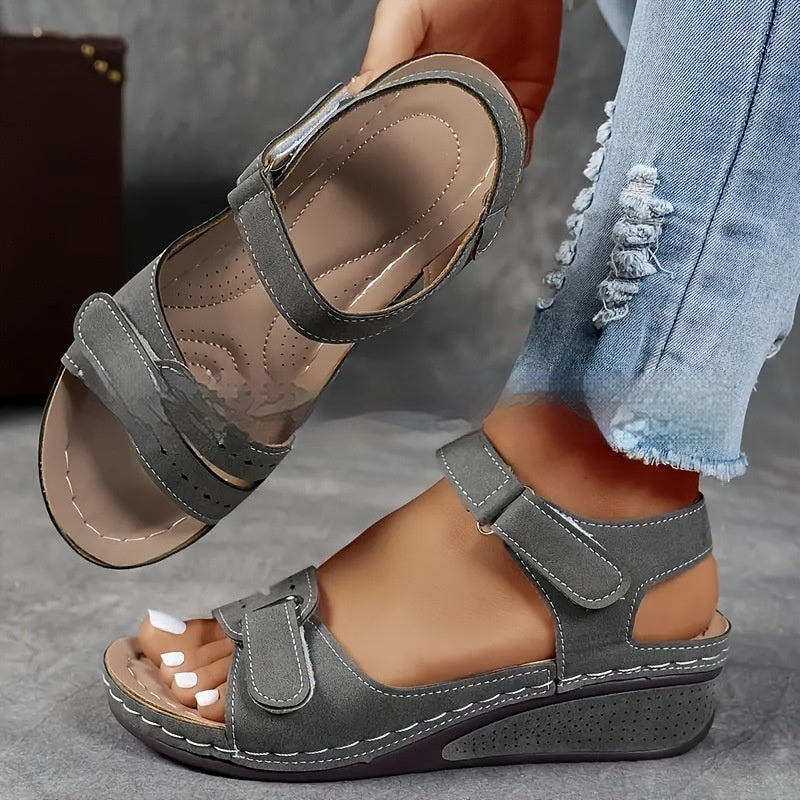 Sandales à Brides – Silhouette Affirmée & Été Infini ☀️