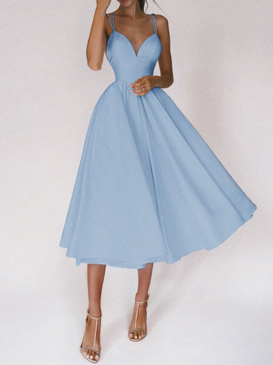 Robe Décolletée – Lignes d’Été & Allure Bohème 💖