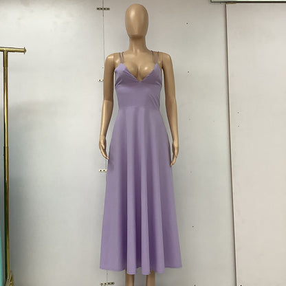 Robe Décolletée – Lignes d’Été & Allure Bohème 💖