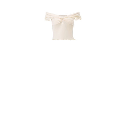 Ensemble Bohème – Décolleté V & Rythme Romantique ️✨