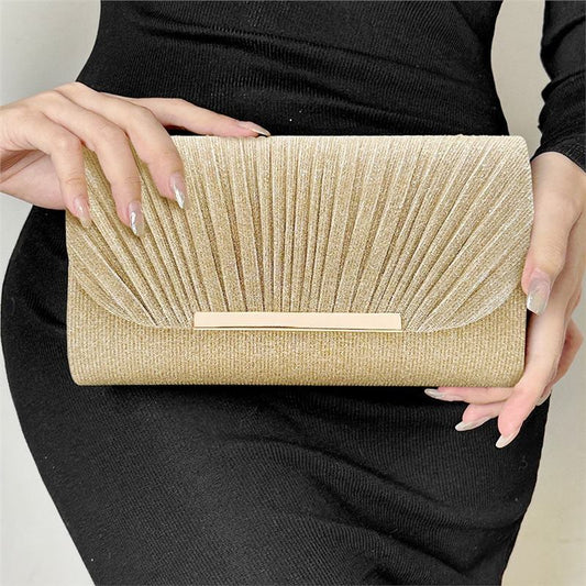 Pochette Rose – Éclats de Soirée & Charme Raffiné💖