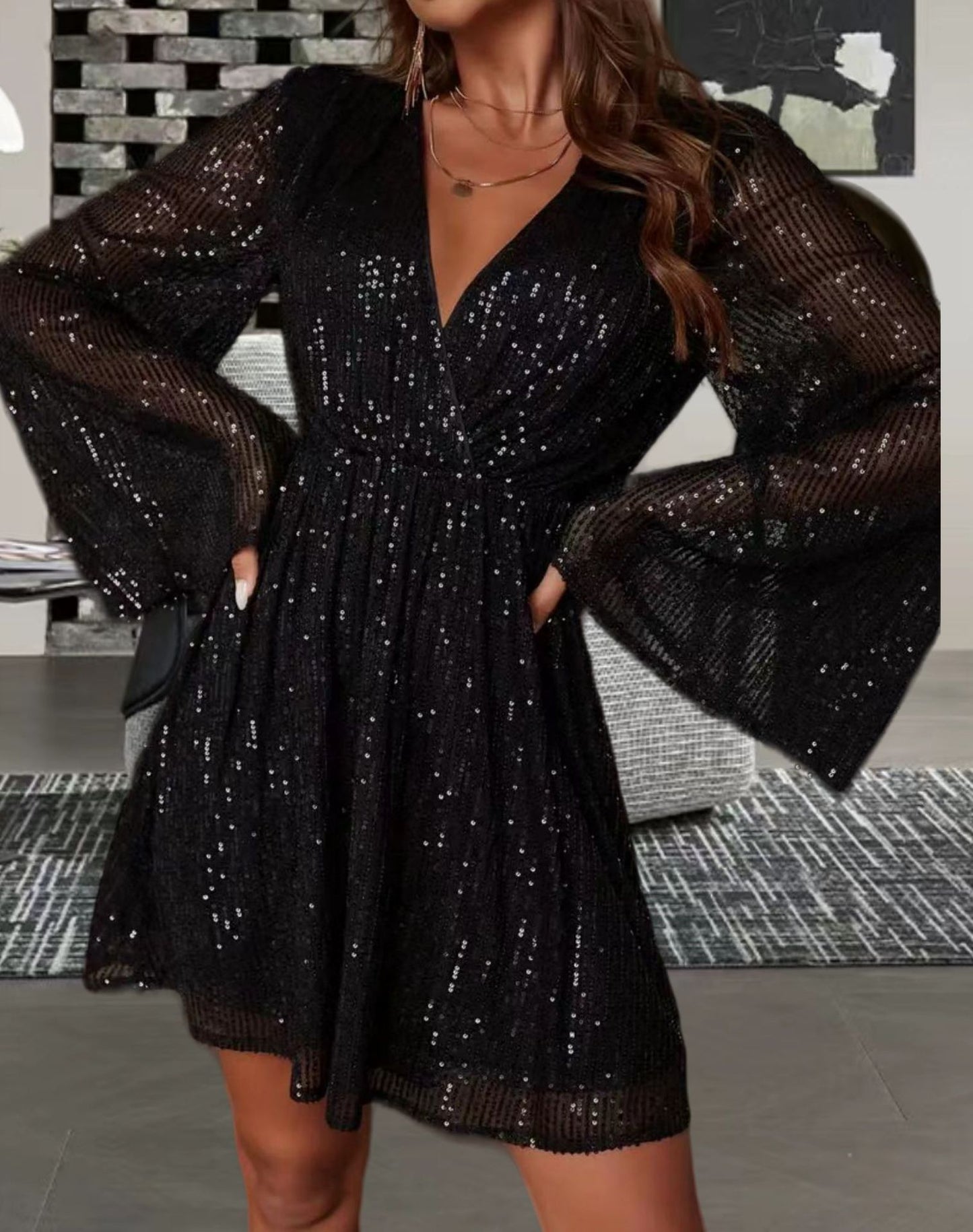 Robe Pailletée – Décolleté V & Taille Sculptée pour Soirées Étincelantes ✨