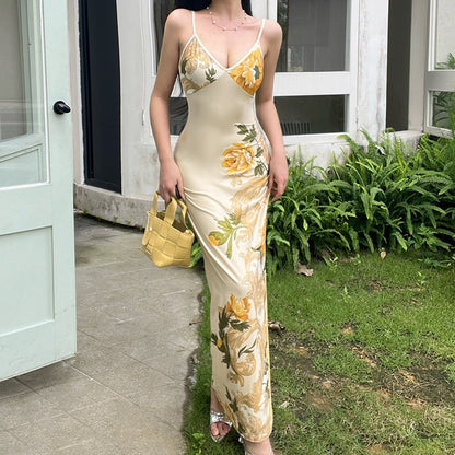 Robe Camisole – Décolleté V & Élégance Sans Effort 🌸