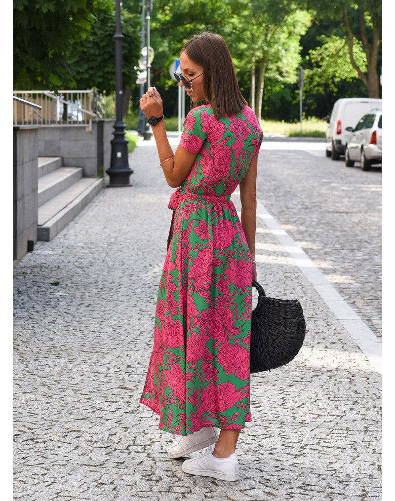 Robe de Plage – Fleurs Solaires & Esprit Bohème🌸