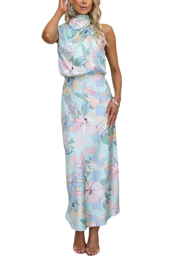 Robe Satinée – Bretelles Fines & Reflets de Nuit⭐