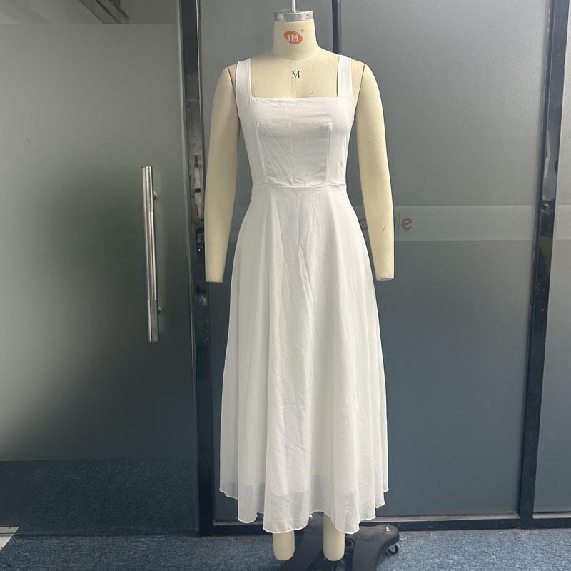 Robe Carré – Taille Sculptée & Élégance Effortless💫