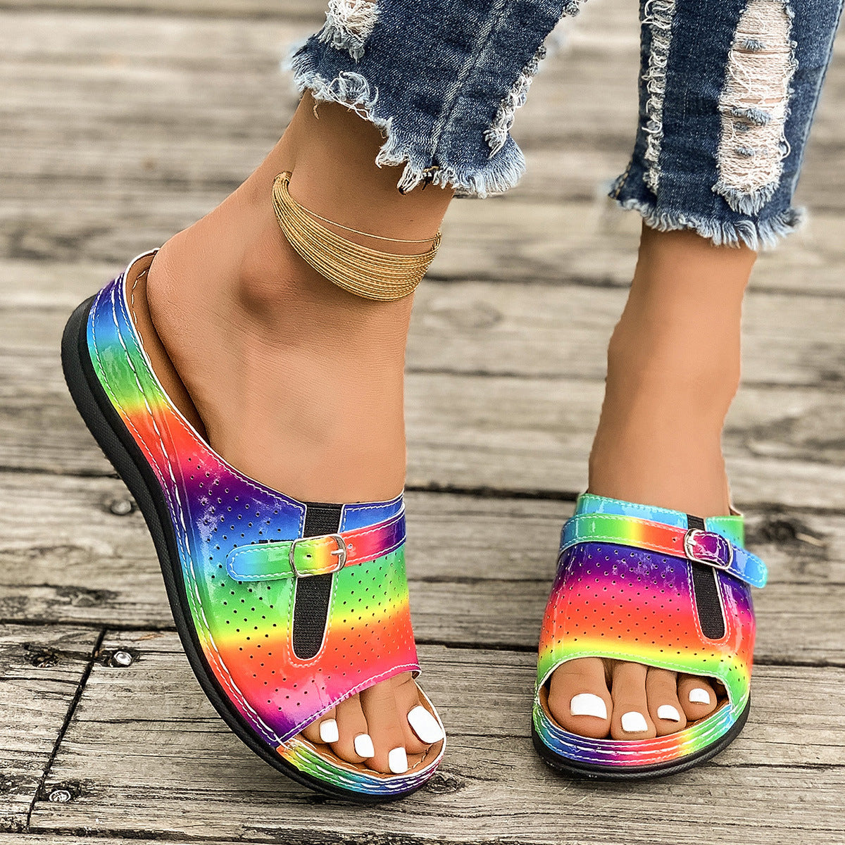 Mules Bouclées – Chic Nomade & Légèreté d’Été ️🌼