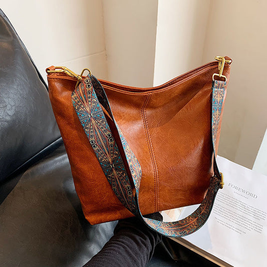 Sac Rétro – Bandoulière & Capacité Nomade 🖤