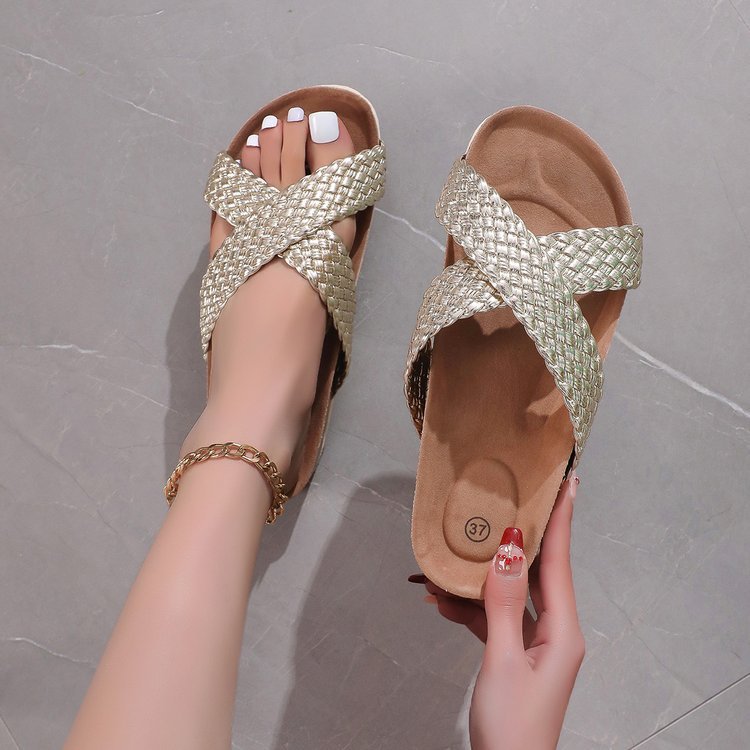 Slippers Croisées – Confort Haut & Allure Libre🌸