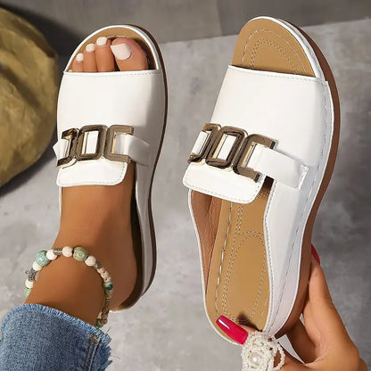 ✨ Sandales Compensées – Chaînes d’Été & Allure Romaine ☀️