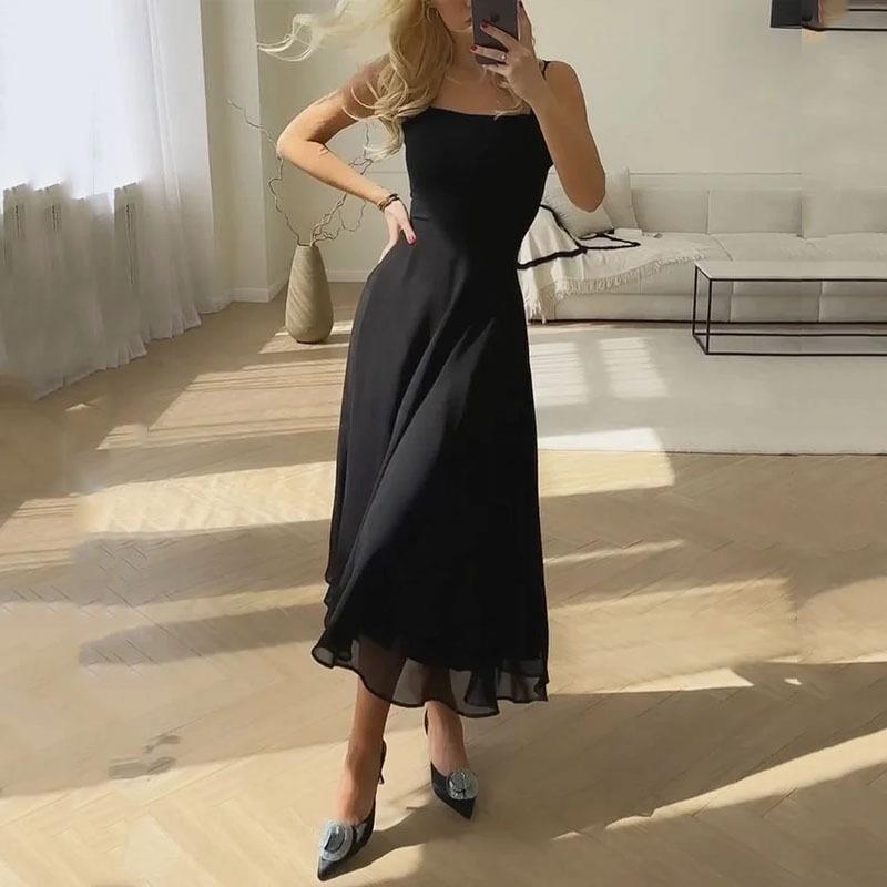 Robe Carré – Taille Sculptée & Élégance Effortless💫